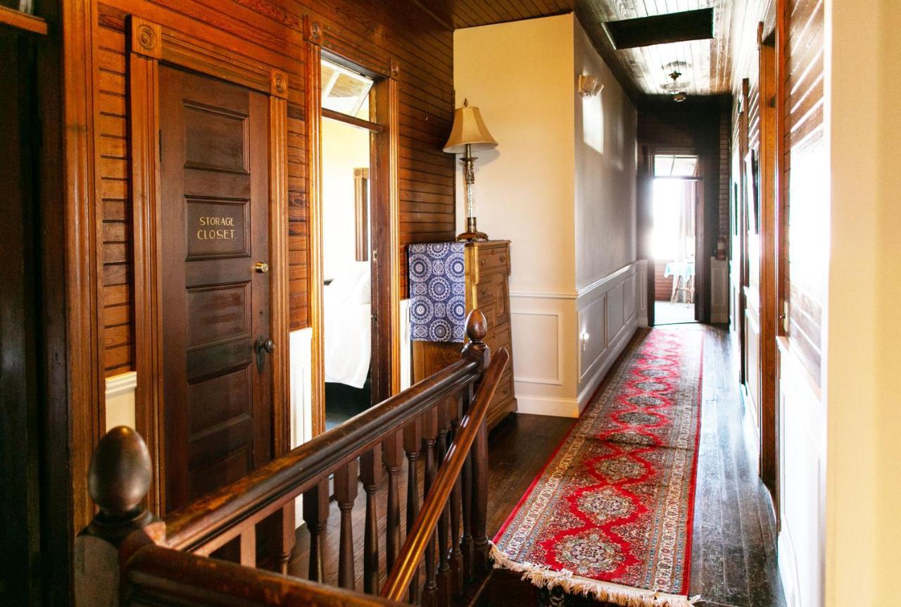 The Sullivan House Нью-Шорхэм Экстерьер фото